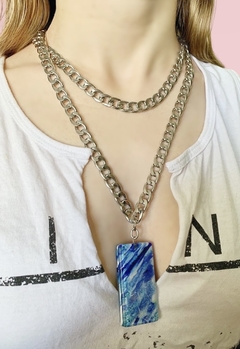 Collar multi vueltas con piedra azul ELOWEN en internet