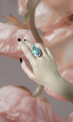 Anillo de piedra tornasol LOU en internet