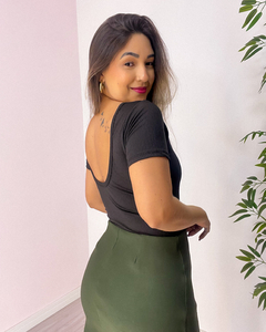 Body Amália na internet