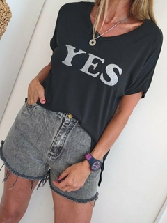Remera Gamuzada YES
