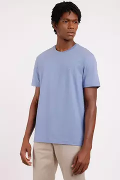 CAMISETA ARAMIS BÁSICA MALHA REGULAR ALUMÍNIO
