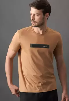 Camiseta MC CK Masc Stripe Gel Havana