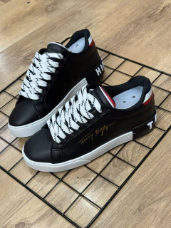Sapatênis Masculino Tommy Preto Branco - comprar online