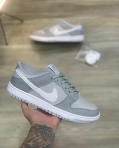 Tênis SB Dunk Low Cinza Branco - comprar online
