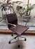 Silla Aluminum baja cuero natural Marrón