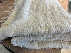 Alfombra Pipe 1.50mts x 2.00mts Al Telar Blanco - tienda online