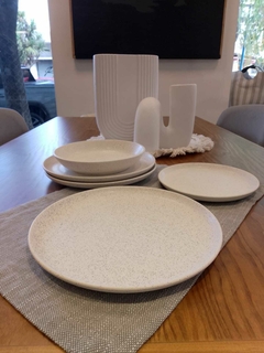 Plato Playo Baunilha 26cm - BZR Tiribelli