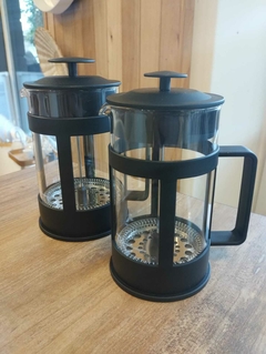 Cafetera con embolo tradicional negra - tienda online