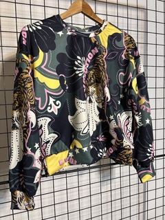 Buzo de diseño