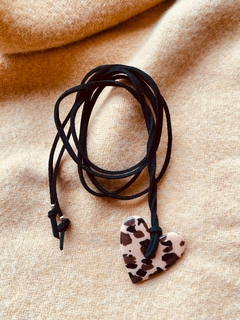 Lazo de gamuza ANIMAL PRINT o NEGRO en internet