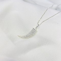 Gargantilha Dente de Elefante Cravejado em Prata 925
