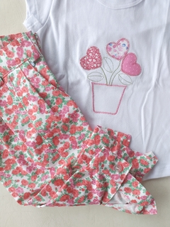 Remera Maceta de corazones manga corta - Las Memenas