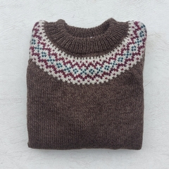 Sweater marrón con guarda bordo