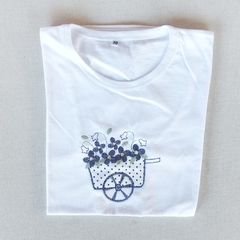 Remera Carretilla azul - comprar online
