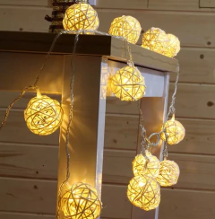Guirnalda Luces Led Ratan de Metal Calida Deco Navidad - comprar online
