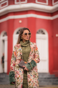 Blazer FLORA na internet