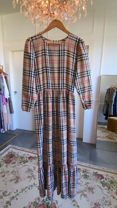 VESTIDO XADREZ NUDE na internet