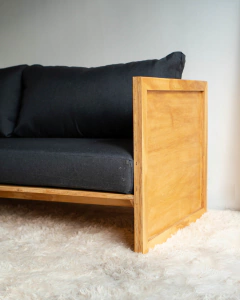 Sillón WUNJO 3 cuerpos en internet