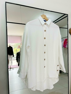 Camisa Lola en internet