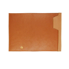 PORTA PASSAPORTE OSAKA EM COURO CAMEL II - Camila Akemi - Bolsas e acessórios exclusivos em couro legítimo, com certificado LWG