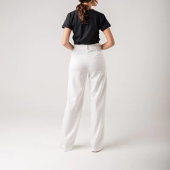 CALÇA ALFAIATARIA OFF WHITE - Camila Akemi - Bolsas e acessórios exclusivos em couro legítimo, com certificado LWG