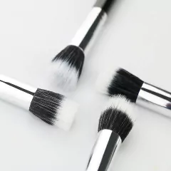 BROCHA INDIVIDUAL FIBRA ÓPTICA BEILI 122 en internet