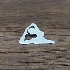 Pingente Yoga Mahakapotasana