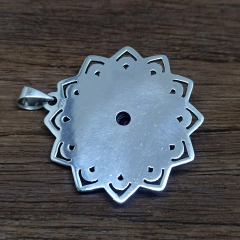 Pingente Mandala 4 Camadas Prata e Cobre com Turmalina Rosa