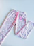 B80 pant polar arcoiris fondo rosa - comprar online