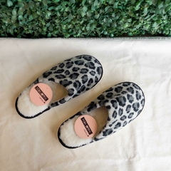Pantu Dama Polar estampada y corderito - comprar online