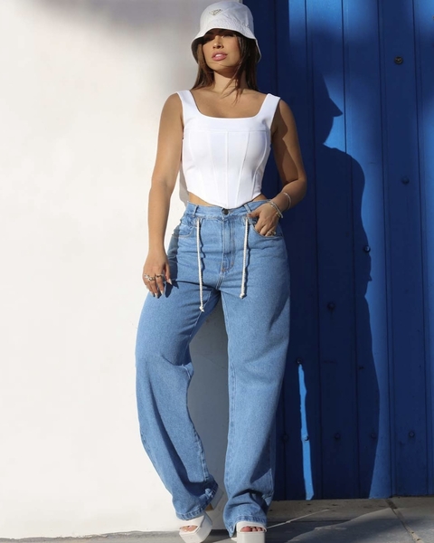 Calça Jeans Feminina Wide Leg - Cintura Alta e Pernas Amplas