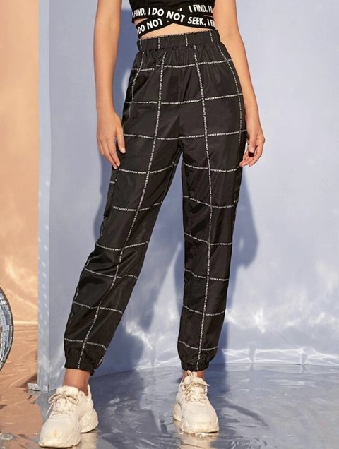 Calça Chloe Jogger Cargo Tactel Preta