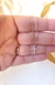 Colar mini cruz com zircônias cravejadas Vivares banhado a ouro 18k na internet