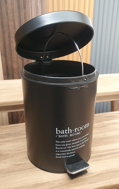 Imagen de Tacho de Basura para Baño Negro / Blanco con Pedal Metal 3 litros