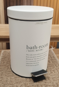 Tacho de Basura para Baño Negro / Blanco con Pedal Metal 3 litros - Jaspe Deco