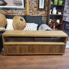 Rack Bajo Tv madera maciza mesa Alamo Laqueado Petiribi 1.6m - tienda online