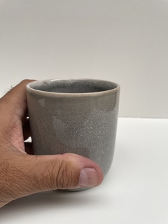 Jarro Mug sin Asa Gris en internet