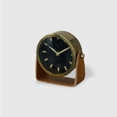 Imagen de Reloj de Mesa Vintage Metal y Cuero Diseño Elegante