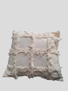 Almohadon Cuadriculado Flecos Crudo 45 cm