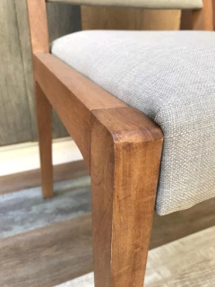 Silla Madera Guatambu Asiento Respaldo Tapizado Lustre Oscuro en internet