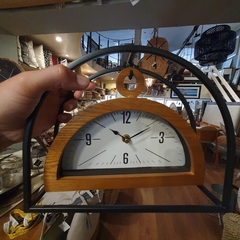 Reloj de Mesa Estilo Rústico Vintage Madera y Metal en internet