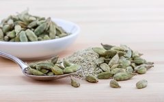 Cardamomo en semillas