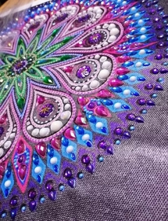 (2344) Pintura com Diamantes - Nossa Senhora 4 - 30x40 cm - Pedras Especiais na internet