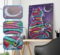 (1616) Pintura com Diamantes - Lottery Cat - 20x30 cm - Pedras Especiais