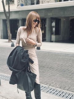 Vestido NY nude (PRE ORDER) - Oculto