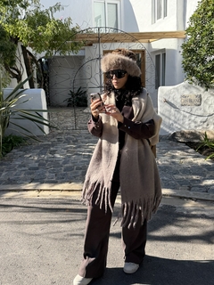 Imagen de Ruana Zurich