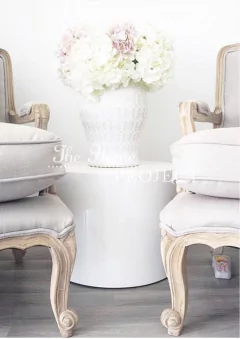 SILLON LUIS XV CON BRAZO ABIERTO