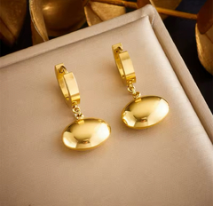 Aros old money