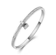 Pulsera Candado blanca en internet