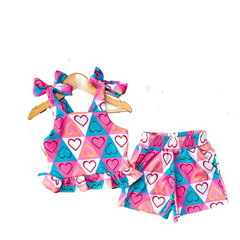 Conjunto Mini Diva Peplum Coração na internet